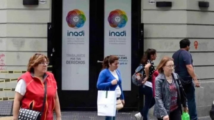 El Gobierno nacional oficializó el cierre del Inadi