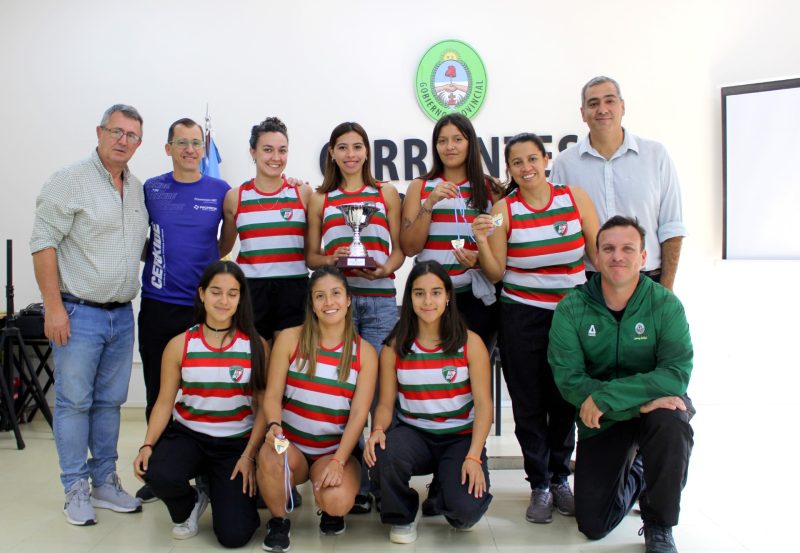 Terrile recibió a las correntinas campeonas en Hockey