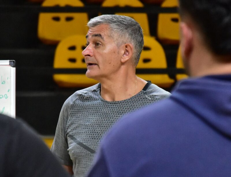 Japez destacó la importancia del grupo humano en Comu