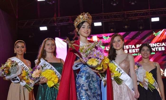 Pilar Zalazar es la nueva Reina de los Estudiantes