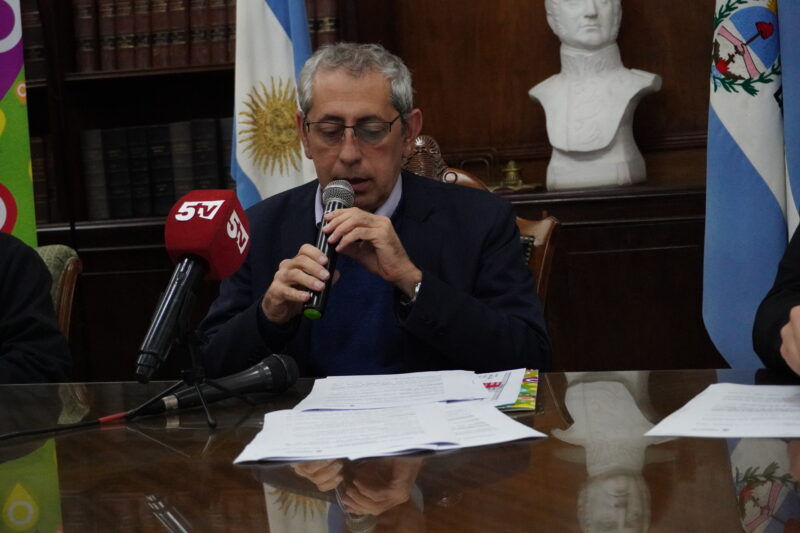 El Gobierno anunciará hoy un aumento salarial