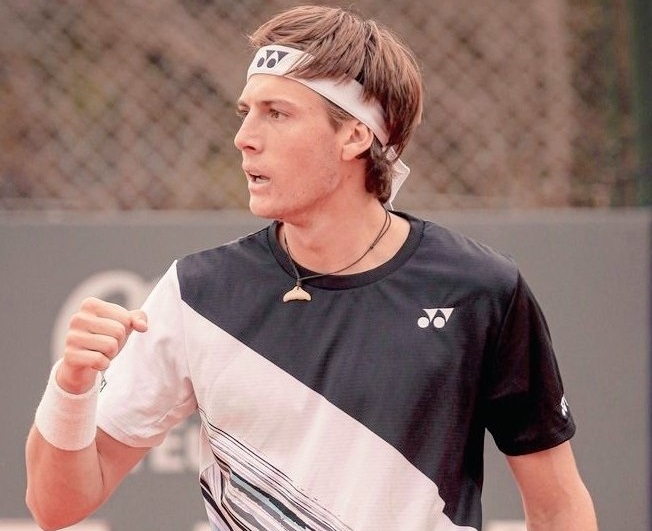 Lautaro Midón accedió al cuadro principal en Villa María