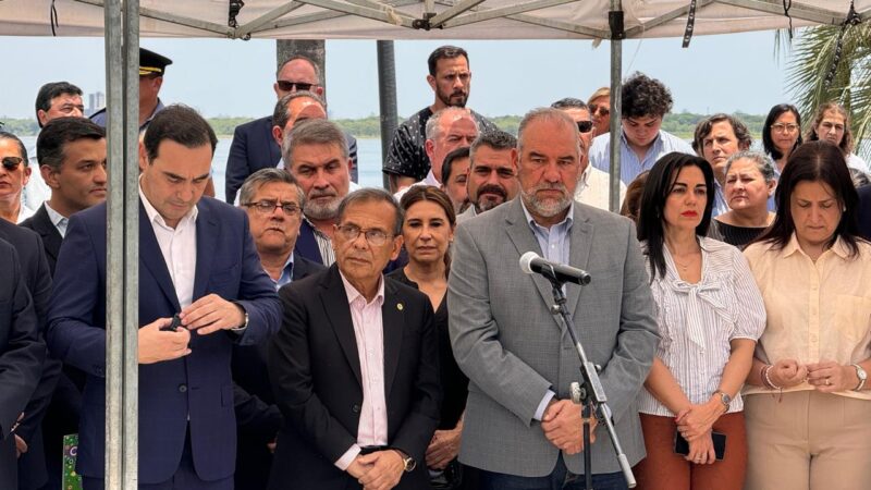 Entregaron 20 ambulancias a hospitales de Corrientes