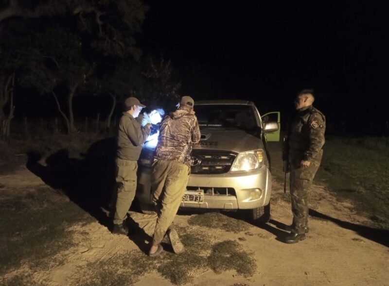 Lo sorprendieron con arma de fuego floja de papeles