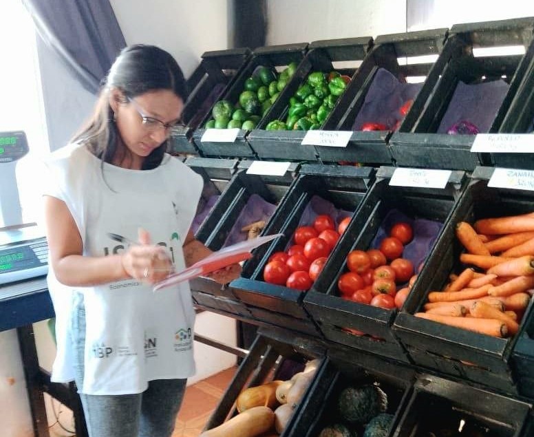 En noviembre, una familia necesitó más de $852 mil para no ser pobre