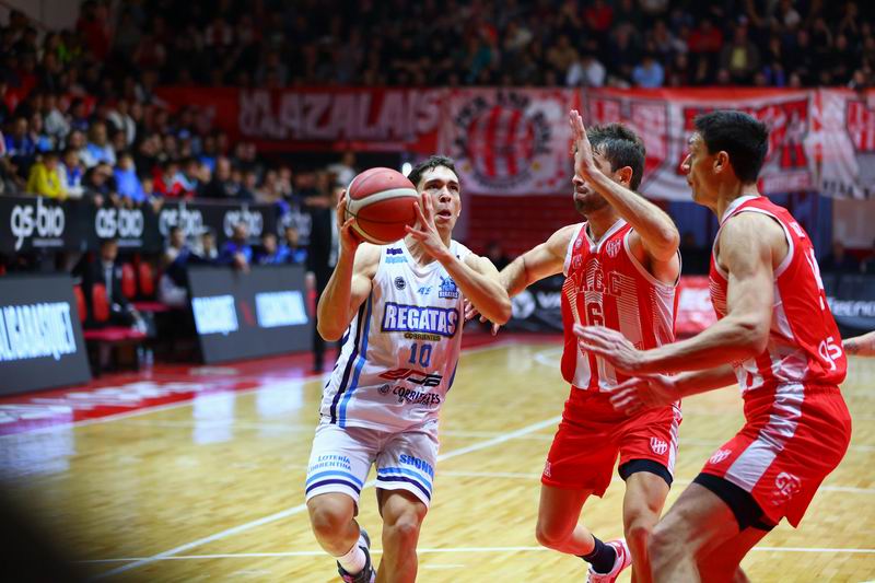 Regatas le pone el pecho a la adversidad y busca igualar la serie frente a Instituto