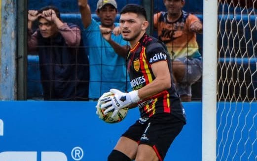 Acuña, el golero que se ganó la titularidad