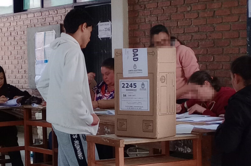 Insólito: designaron a una persona analfabeta como presidente de mesa