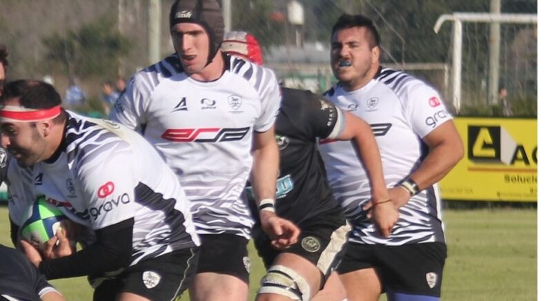 Aranduroga fue arrollador en Posadas y se aseguró el pasaporte a cuartos de final