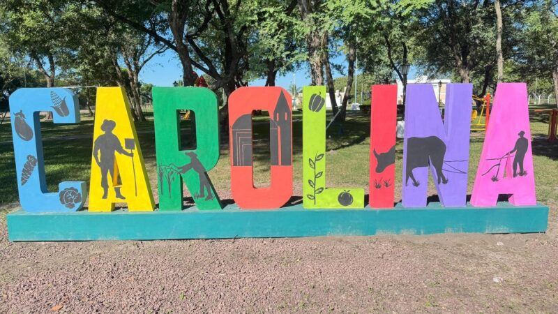Carolina celebra su 18º Aniversario con un festejo comunitario