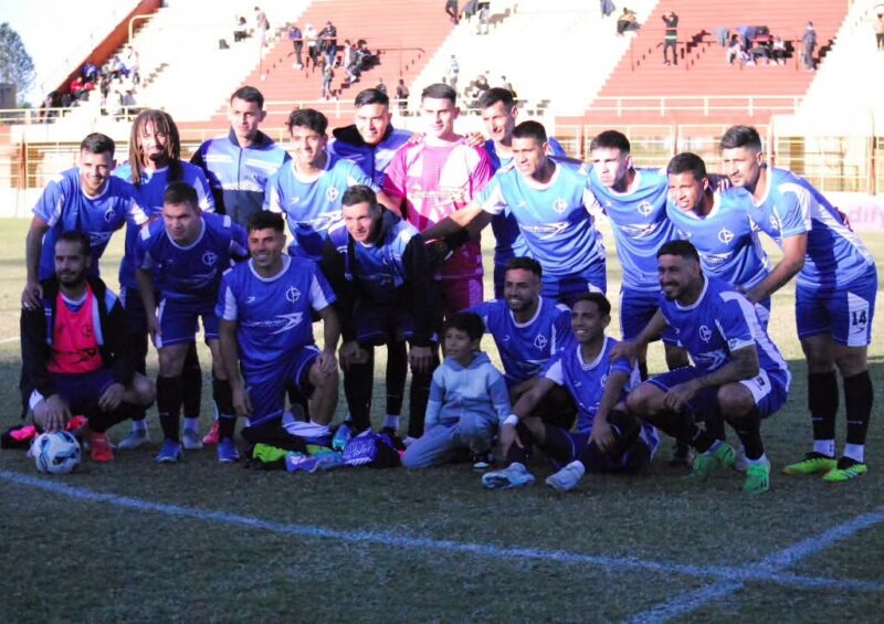 Con amplia ventaja, Corrientes visita a Villa Angela