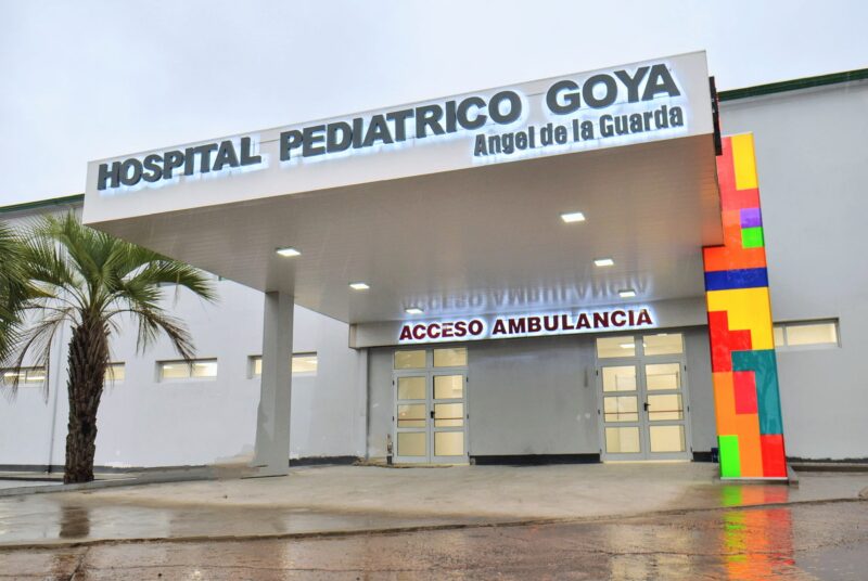 Conmoción en Goya: un niño de dos años murió tras caer en la piscina del vecino