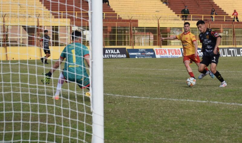 Boca Unidos visita a un Crucero casi descendido