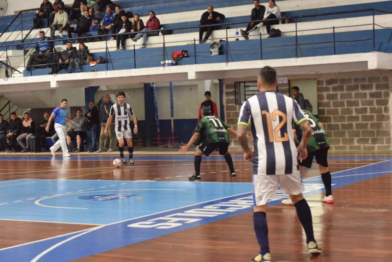 Con goles y emociones, transcurrió otra fecha del Nacional Sénior de Futsal