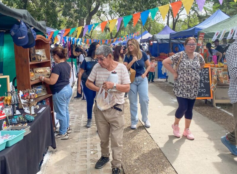A pleno, inició el 25º Encuentro Provincial de Ferias Francas