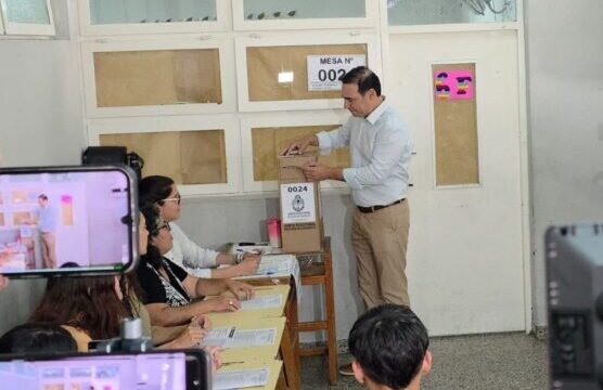 Gustavo Valdés llamó a una amplia participación en las elecciones