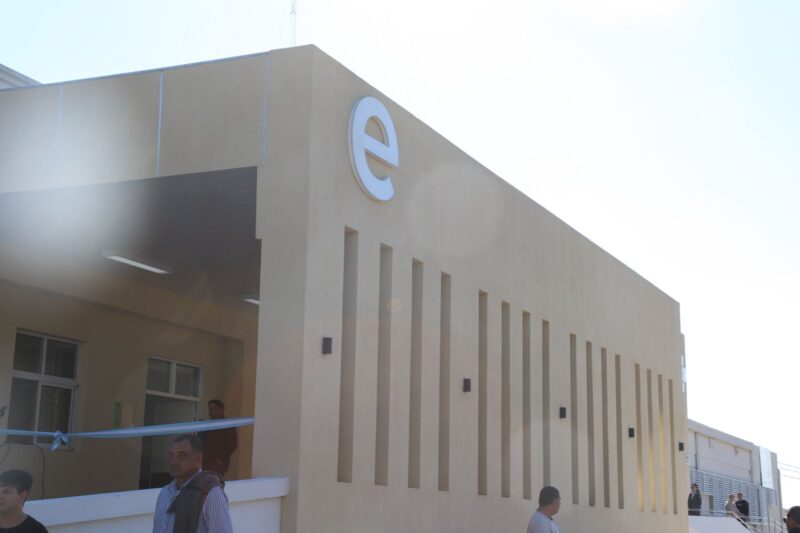 Se inauguró la remodelación del Hospital de Esquina