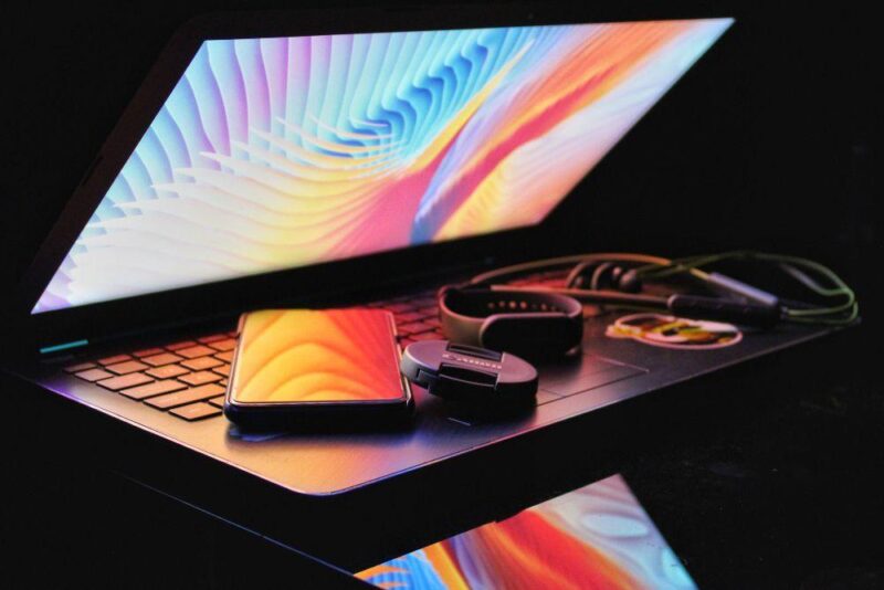 ¿Cuál es la mejor tecnología de pantalla para jugar, trabajar o diseñar?