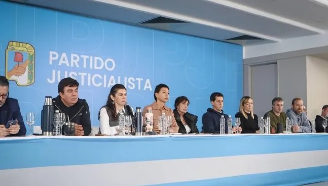 Los intendentes peronistas, sólidos protagonistas del triunfo electoral