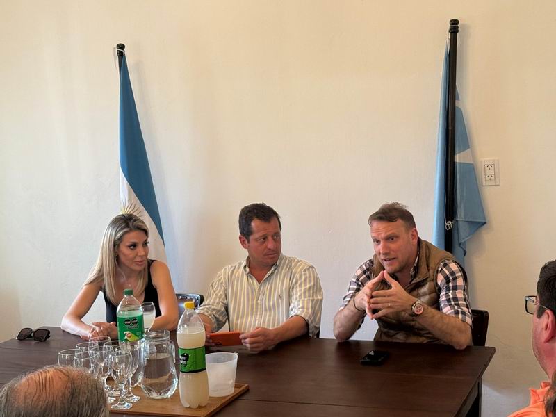 Fuerte gesto de LLA al sector productivo