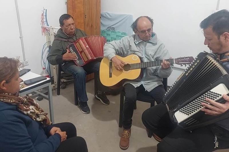 La Estación: el corazón cultural del Ongay que late con sus vecinos