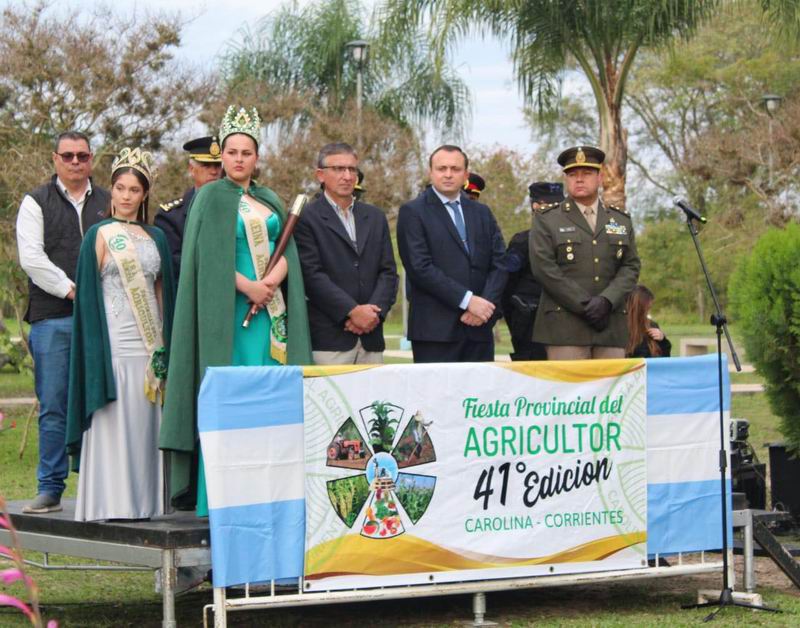 Dos fiestas del campo, para honra de su gente