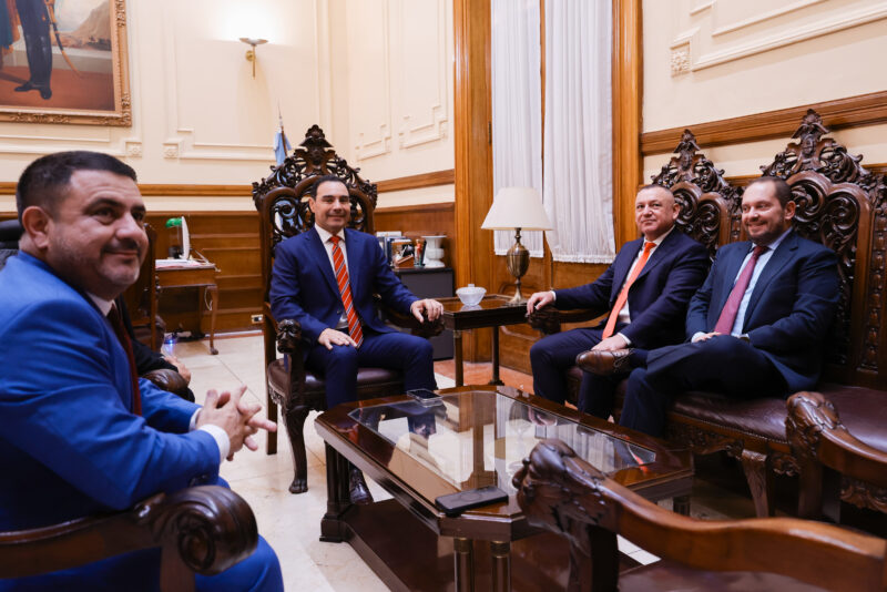 Corrientes y Ñeembucú fortalecen su histórica hermandad