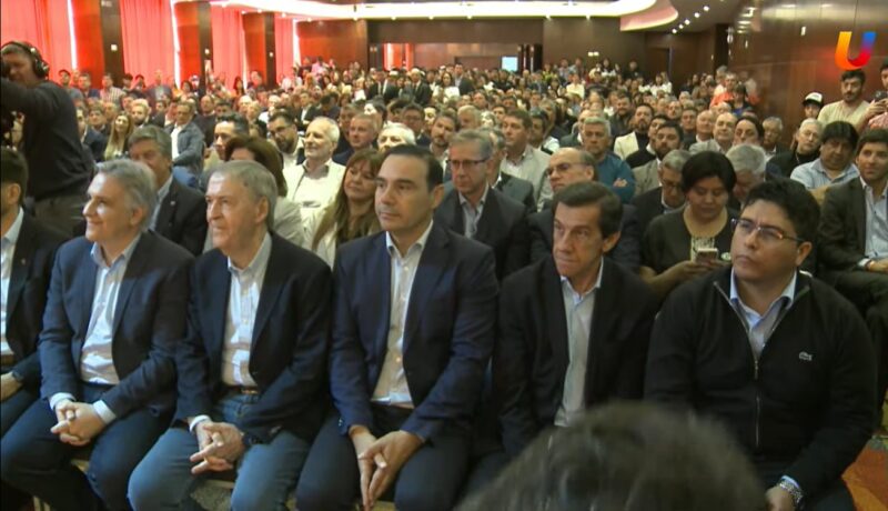 Valdés, en Puerto Madryn: nueva cumbre de Provincias Unidas