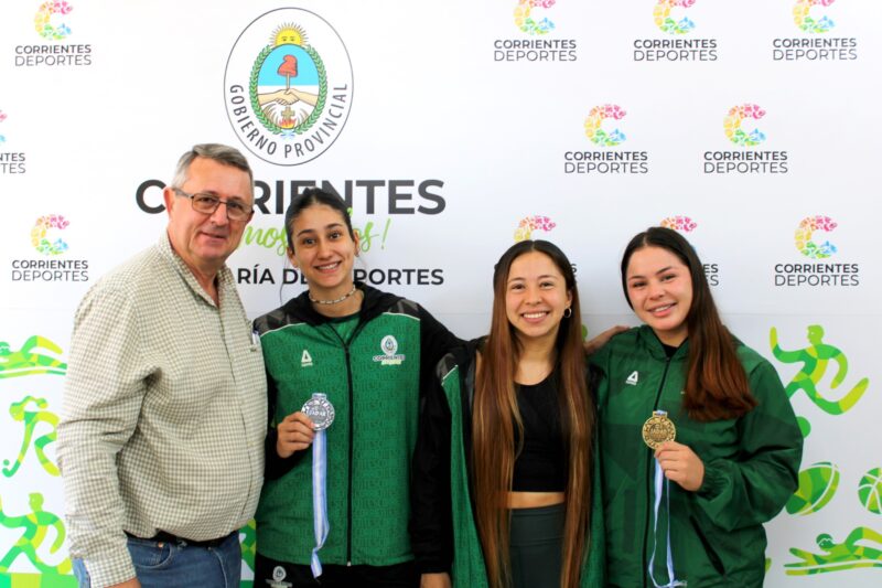 Terrile recibió a medallistas correntinas en levantamiento de pesas