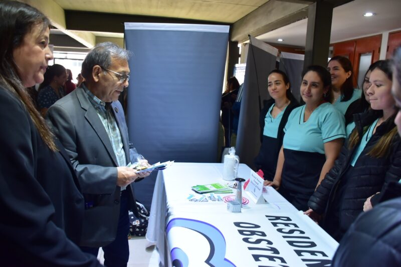 Día del Residente: Salud destaca el rol de más de 600 profesionales