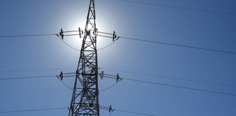 Peligro de colapso eléctrico: se necesita millonaria inversión para el verano