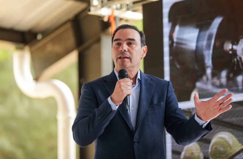 Valdés reclamó avances en la ley contra el narcomenudeo y anticipó el Presupuesto 2026