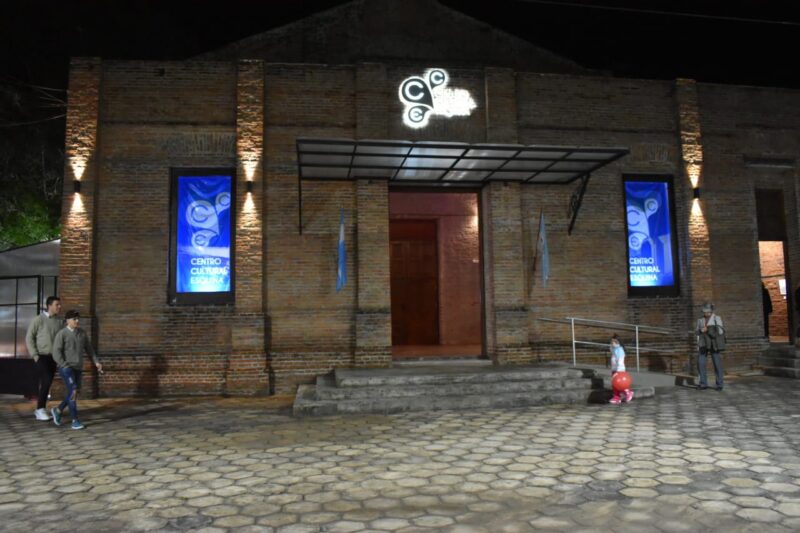 Este martes será la reapertura del Centro Cultural Esquina