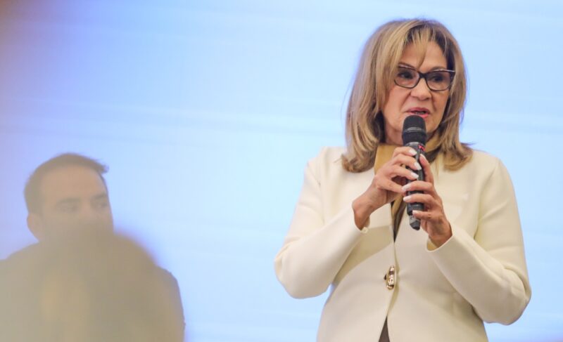 Práxedes López llama a votar para defender el financiamiento educativo