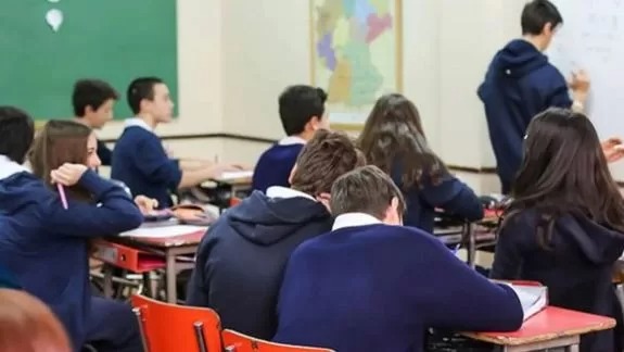 Alumnos y docentes tendrán un feriado esta semana: conocé el motivo