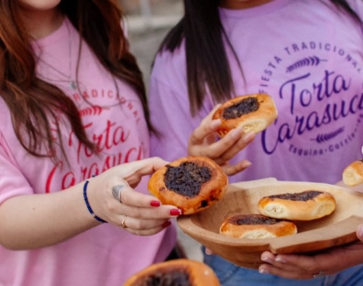 Esquina, a pleno con la Fiesta de la Torta Carasucia