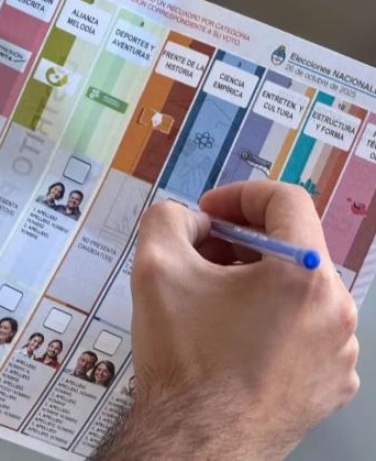 «La política, tan denigrada a veces, puede ser una altísima vocación»