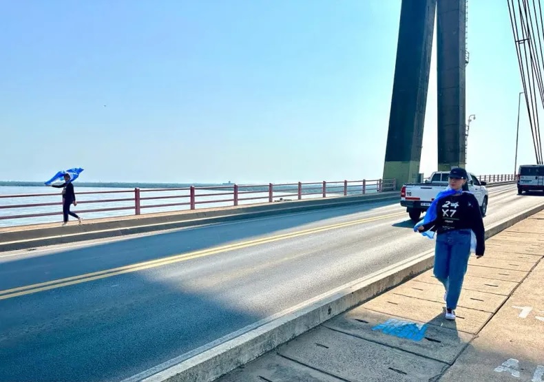 Proponen reconocer en el Congreso a los ángeles que patrullan el Puente Belgrano