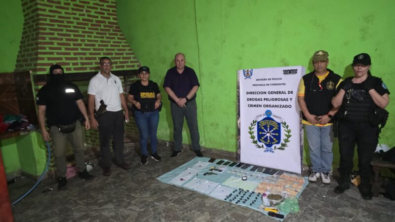 Golpe al narcomenudeo: allanamientos en dos barrios con secuestró drogas, dinero y armas