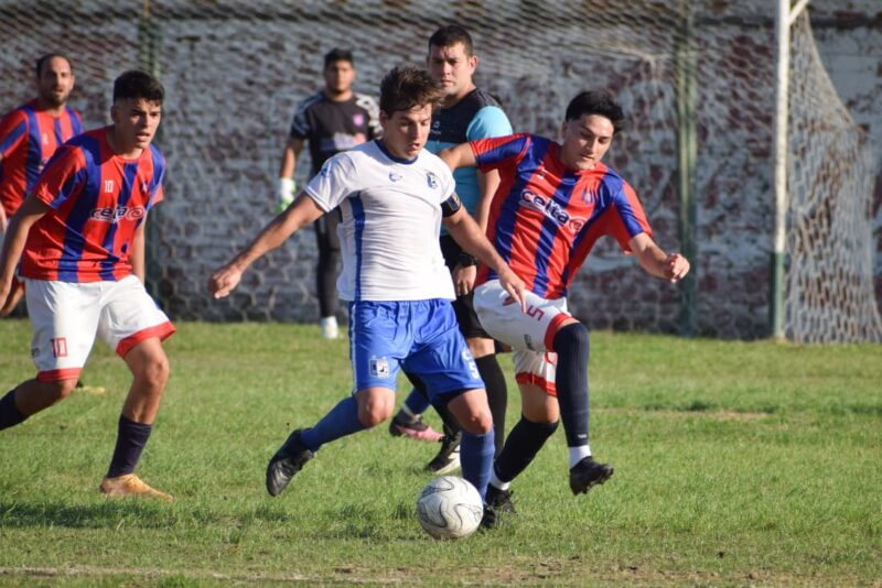 Liga: Mandiyú no pasó del empate y goleó Empedrado