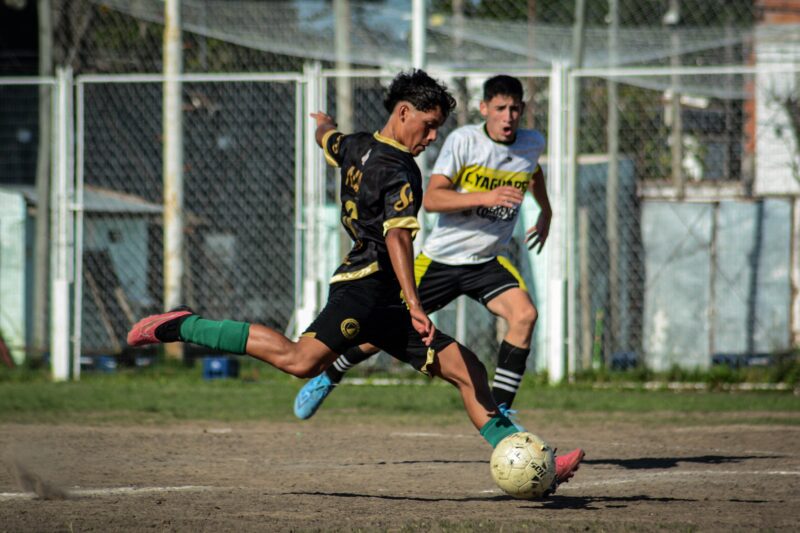 Mandiyú y Talleres se ponen al día en la Copa de la Liga