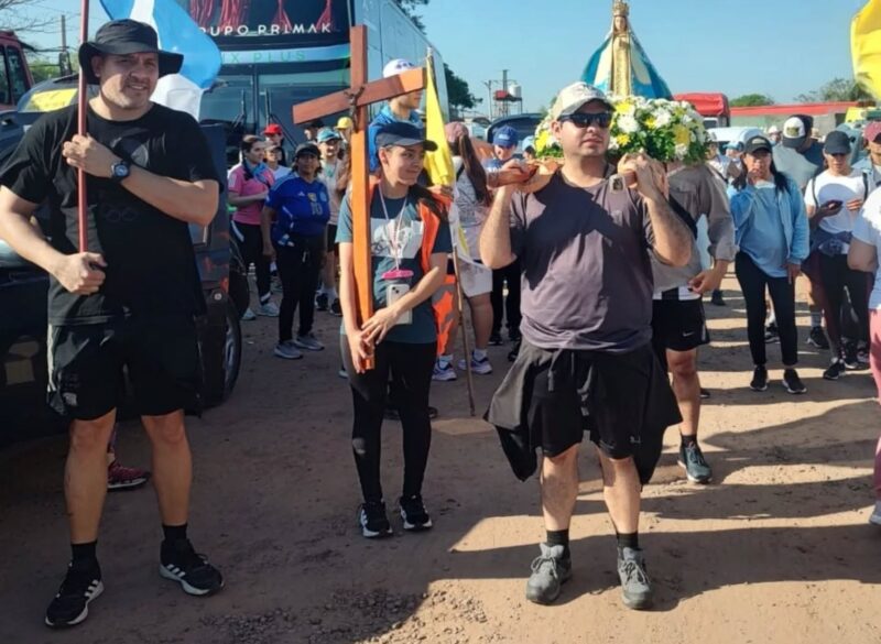 La Unne inició su histórica peregrinación aniversario a Itatí