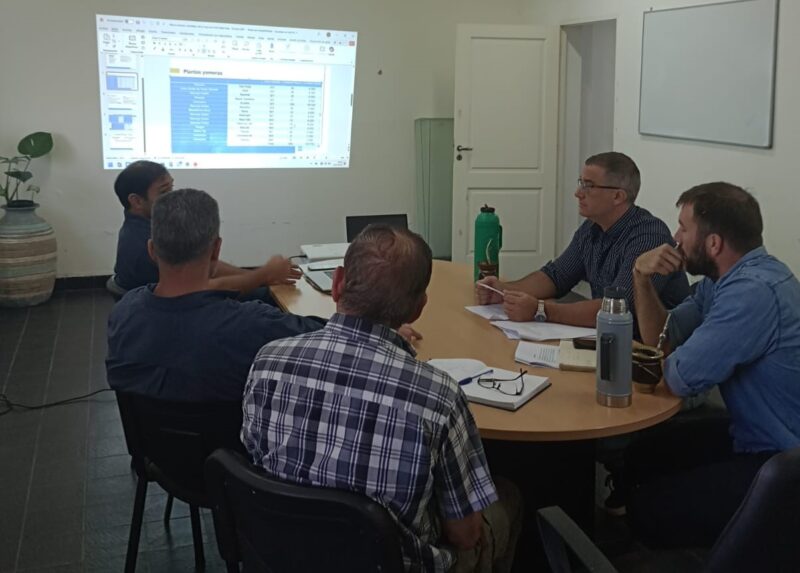 El Inta Bella Vista busca reforzar su banco de material vegetal citrícola