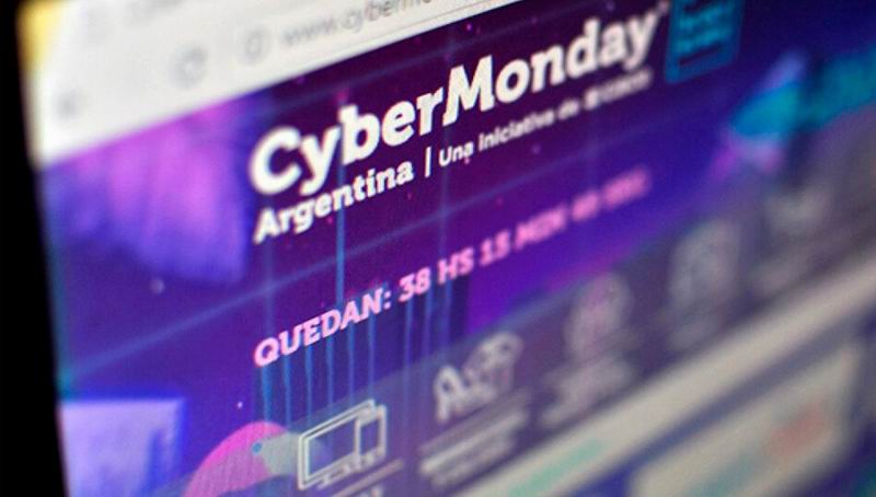 Comenzó el Cyber Monday 2025, con descuentos online en todo el país