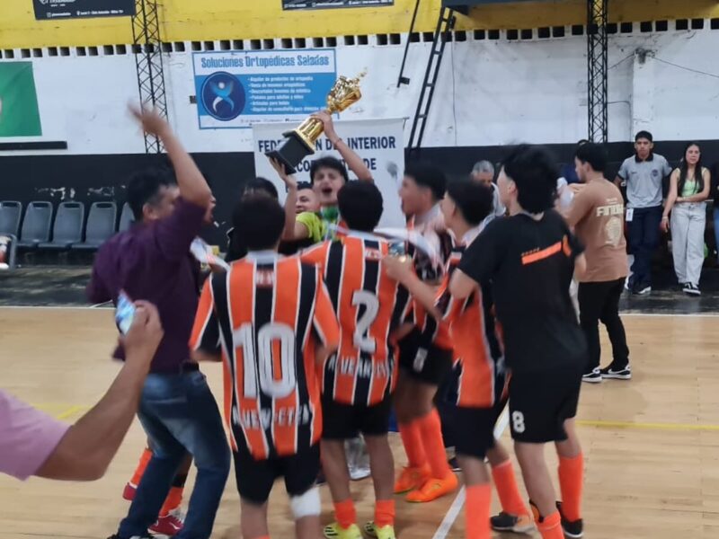 Los Pumitas de Alvear se consagraron campeones del Provincial C15 de Futsal