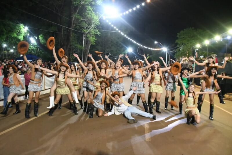 Estudiantina 2025 en Virasoro: tras exitoso inicio, hoy tendrá su segunda jornada