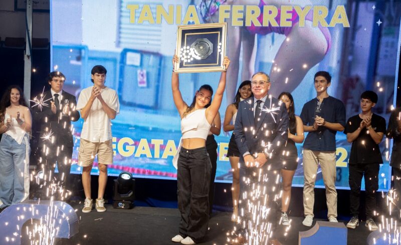 Regatas Corrientes premia a sus deportistas