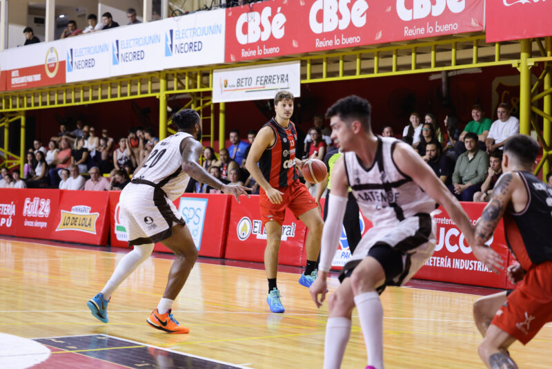 Gran triunfo de San Martín en el «fortín»
