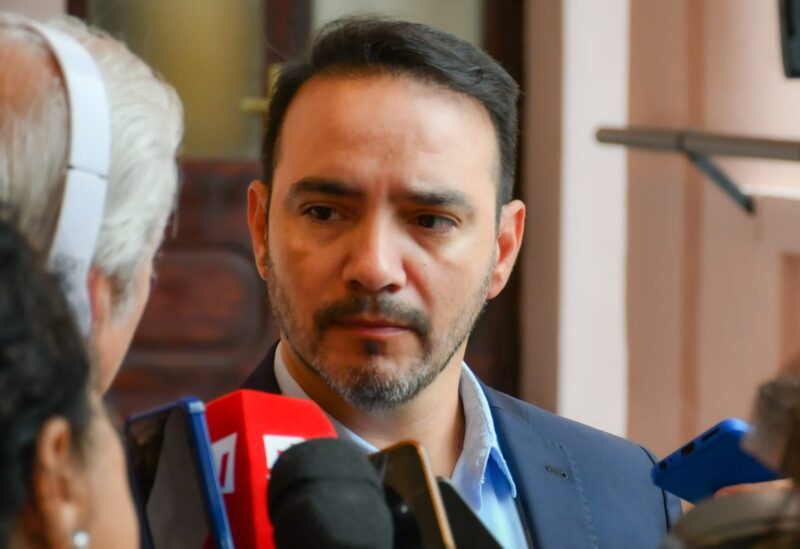 Valdés impulsa el Presupuesto Provincial y continúa conformando su equipo