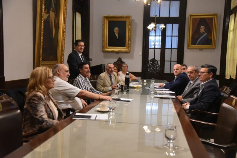 El Senado se interiorizó en los lineamientos del Presupuesto 2026